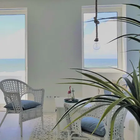 The Shore @ Baiabeach - Waterfront Feriehus Espinho (Aveiro)